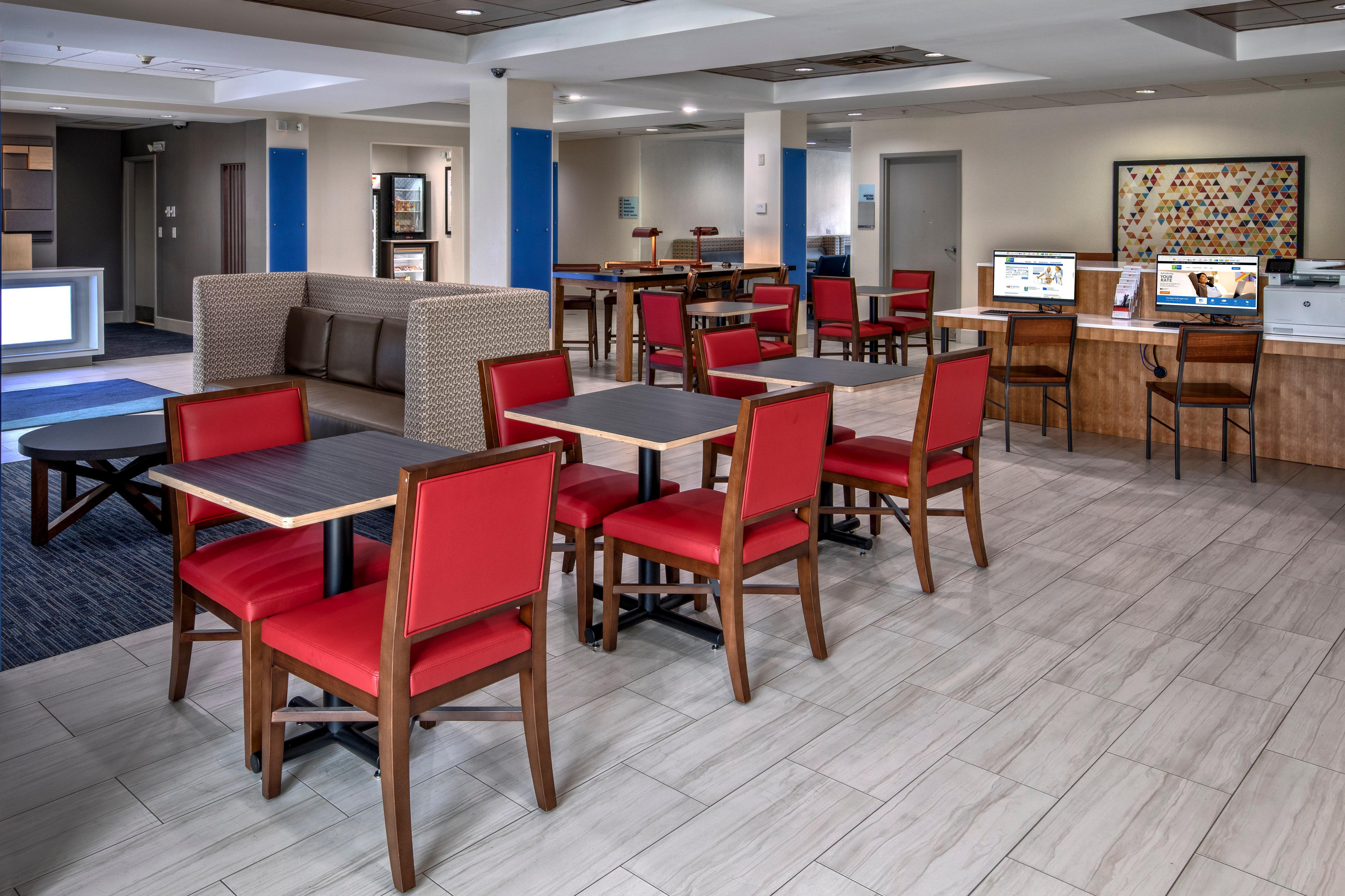Holiday Inn Express Hotel & Suites Smyrna-Nashville Area By Ihg Εξωτερικό φωτογραφία
